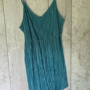 3/$20 NWOT Forever 21 spaghetti strap dress